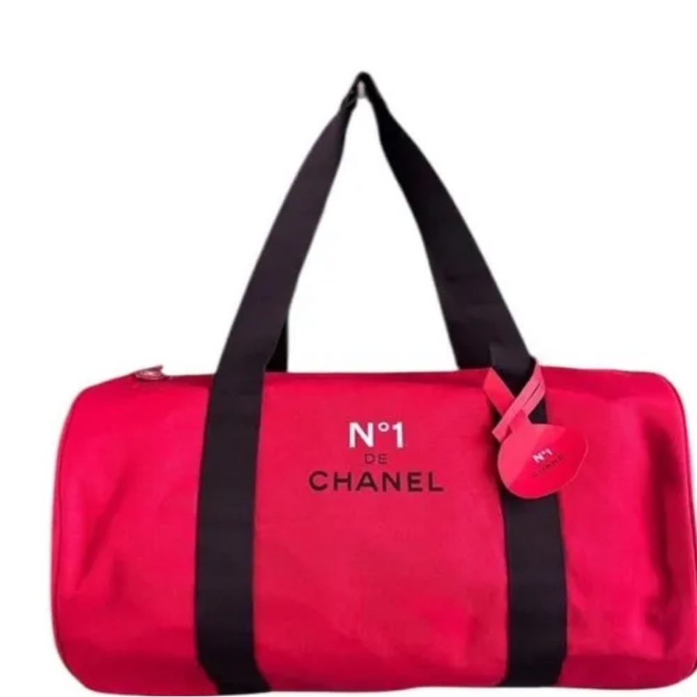Chanel Red and Black Duffel Bag with Durable Design(54)